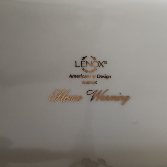 Lenox rectangle tray with design 12 1/2 in - Picture 4 of 4